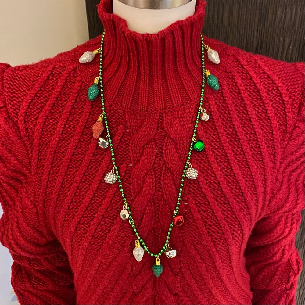 Vintage Christmas Necklace & Earring Set